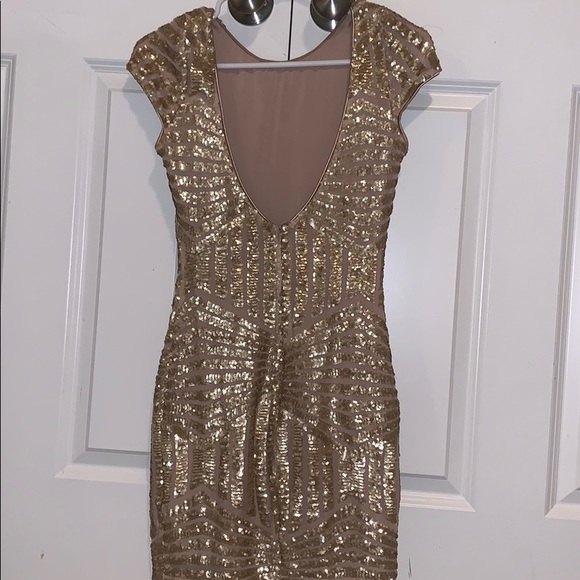 MAKE OFFERS! ðNORDSTROM formal gold sequin dress - Picture 3 of 5